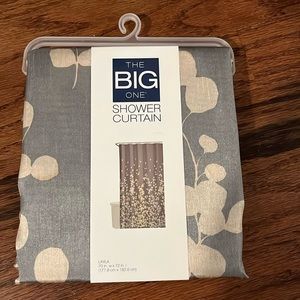 NWT The Big One Kohl’s shower curtain